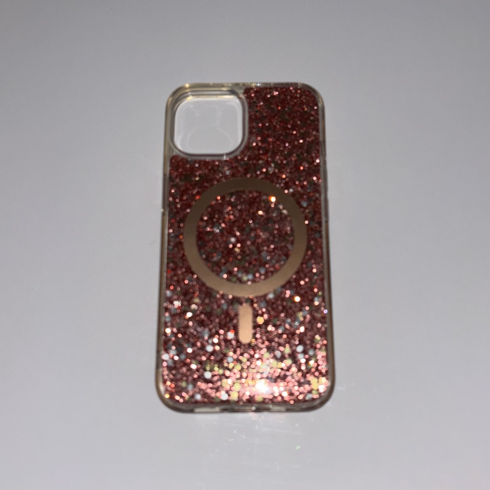 Kate Spade iPhone 15 case- like new
